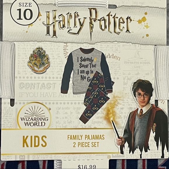 Harry Potter Pajamas set New - Picture 2 of 3